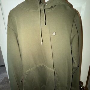 Olive green Volcom L fits like a M